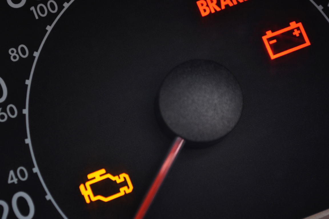 Kontrolka check engine