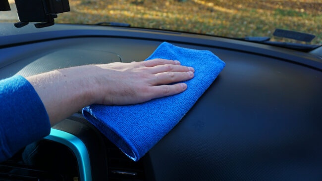 Comment faire durer les essuie-glaces de votre voiture plus longtemps? 
