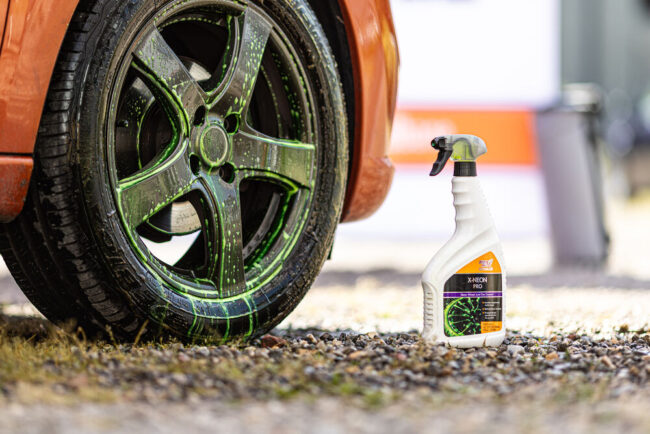 moje-auto.pl | Moje Auto Detailer X-Neon Pro Preparat do czyszczenia felg i opon