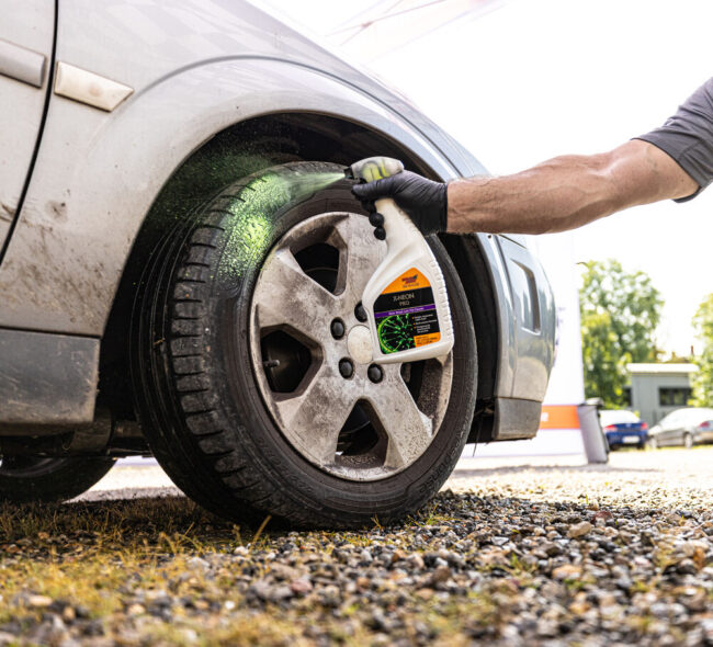 moje-auto.pl | Moje Auto Detailer X-Neon Pro Preparat do czyszczenia felg i opon